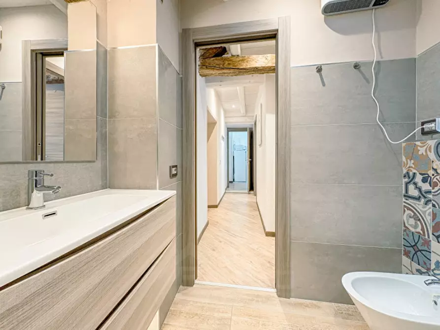 Immagine 13 di Appartamento in vendita  in Via Gino Fara Forni 13 a Pettenasco