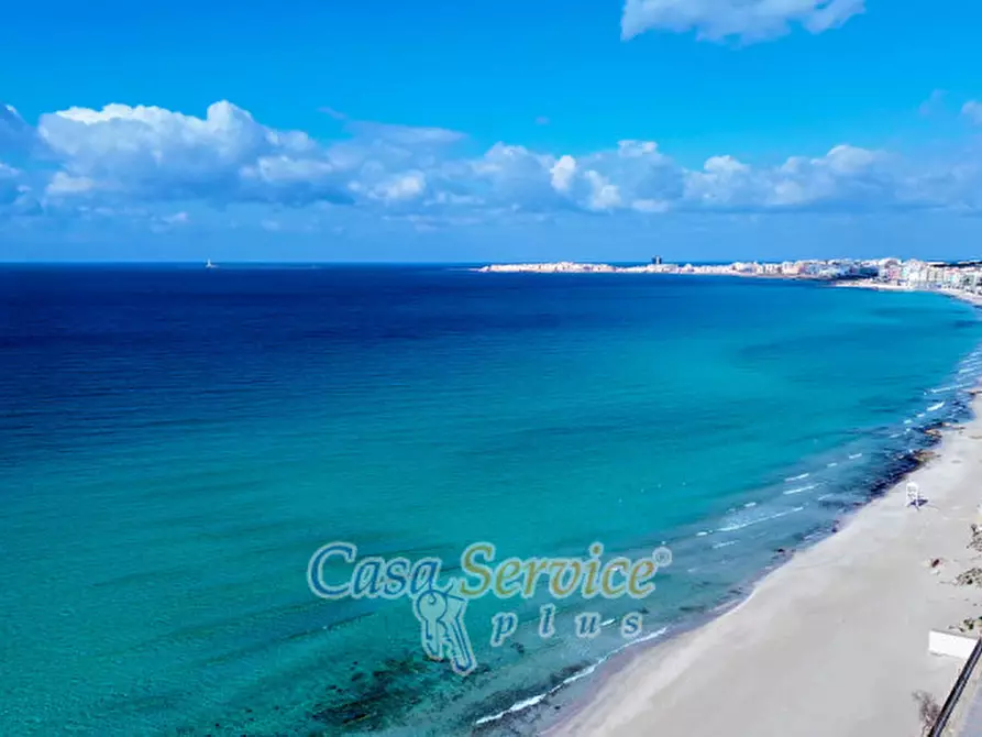 Immagine 49 di Villa in vendita  in Via del Glicine a Gallipoli