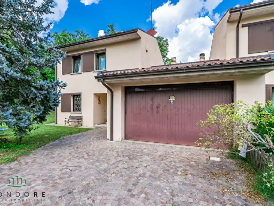 Immagine 14 di Villa in vendita  in via san lorenzo a Sasso Marconi