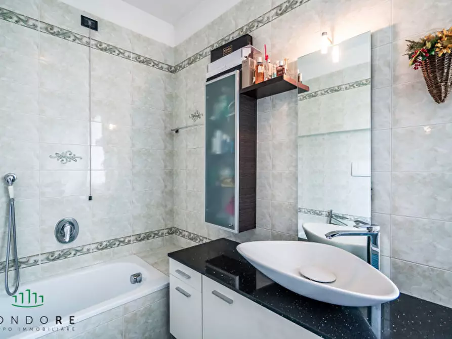 Immagine 53 di Villa in vendita  in via san lorenzo a Sasso Marconi