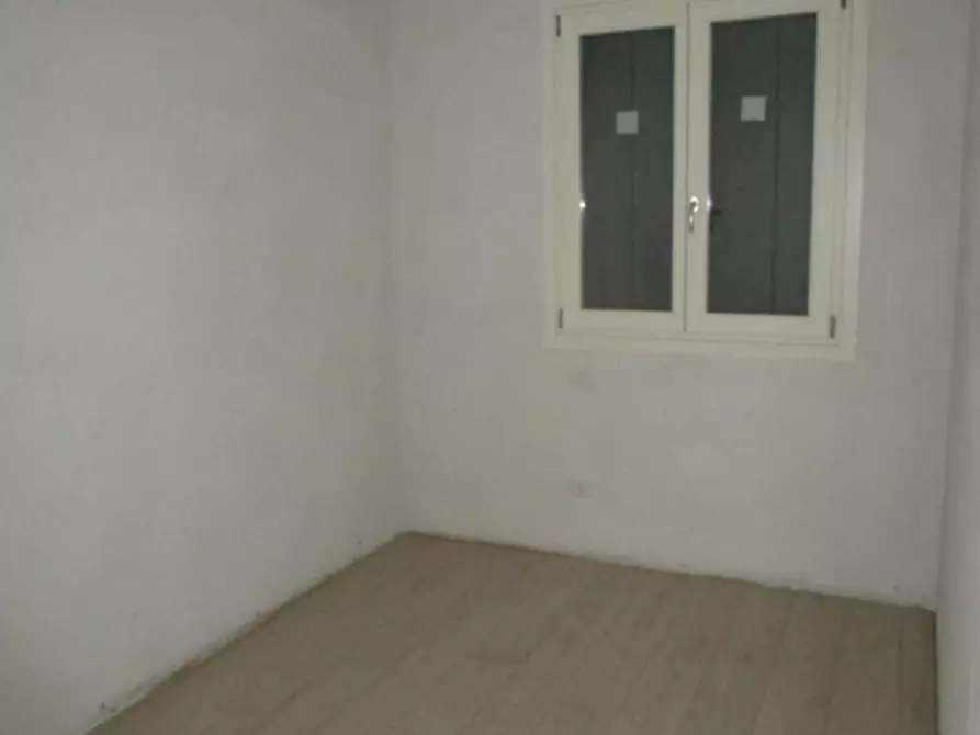 Immagine 5 di Appartamento in vendita  a Campagna Lupia