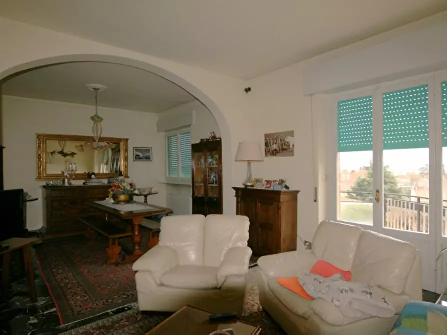 Immagine 2 di Appartamento in vendita  a Sinalunga