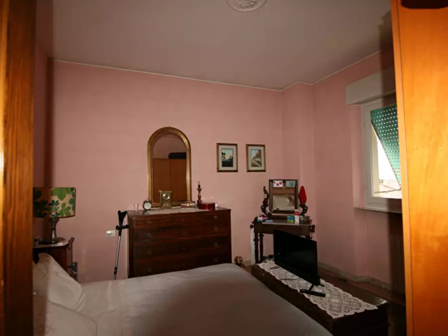 Immagine 8 di Appartamento in vendita  a Sinalunga