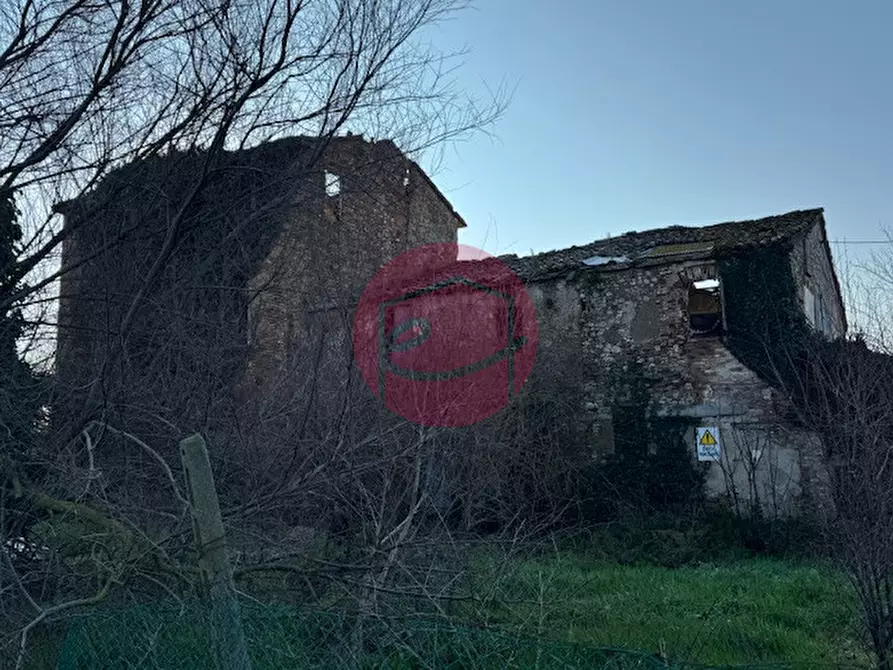Immagine 2 di Rustico / casale in vendita  in Via Colombarone a Santarcangelo Di Romagna
