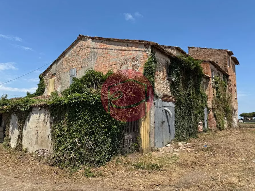 Immagine 7 di Rustico / casale in vendita  in Via Colombarone a Santarcangelo Di Romagna