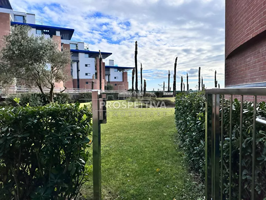 Immagine 18 di Appartamento in vendita  in Via Carmen Frova a Jesolo