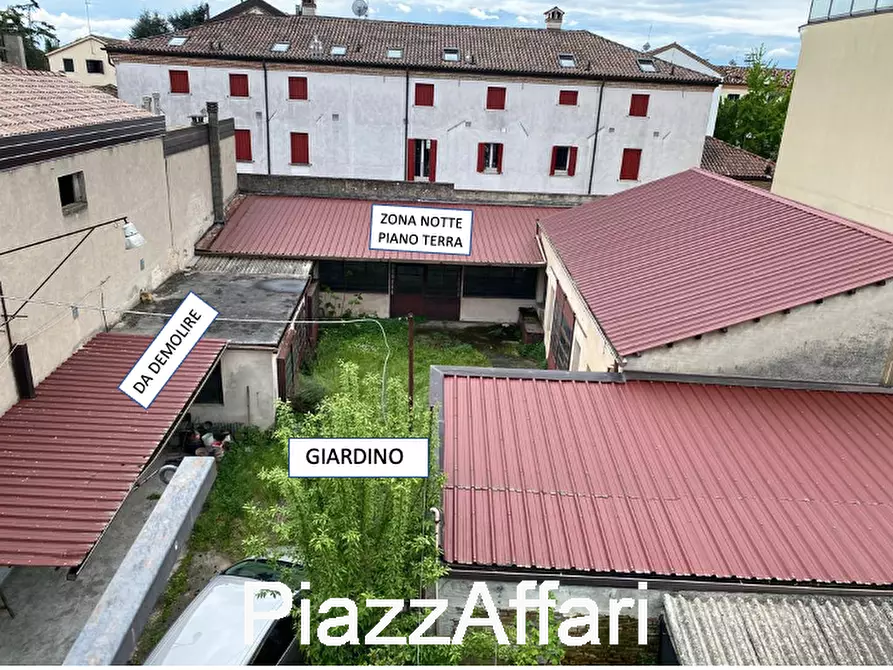 Immagine 2 di Casa indipendente in vendita  in Piove di Sacco a Piove Di Sacco