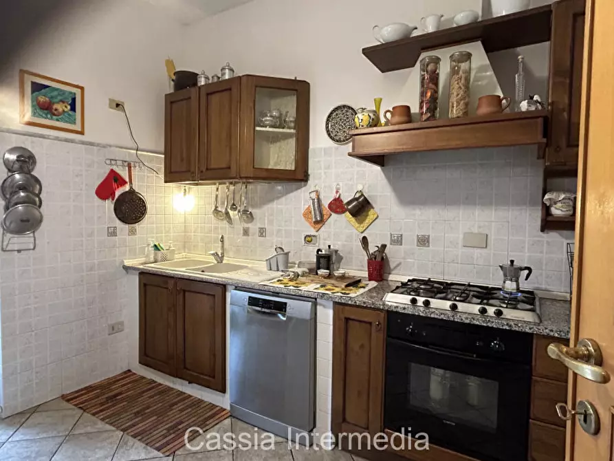 Immagine 14 di Villa in vendita  in Via Giovanni Battista Pergolesi a Nepi