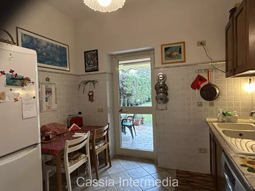 Immagine 15 di Villa in vendita  in Via Giovanni Battista Pergolesi a Nepi