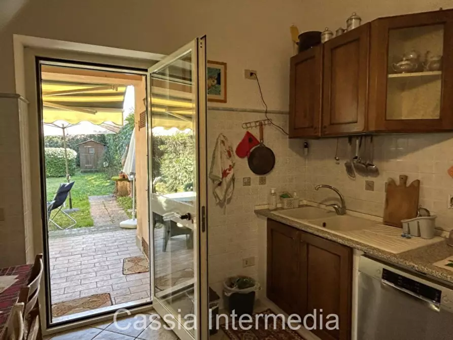 Immagine 16 di Villa in vendita  in Via Giovanni Battista Pergolesi a Nepi