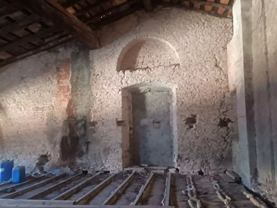 Immagine 10 di Rustico / casale in vendita  in via xx settembre a Bedizzole