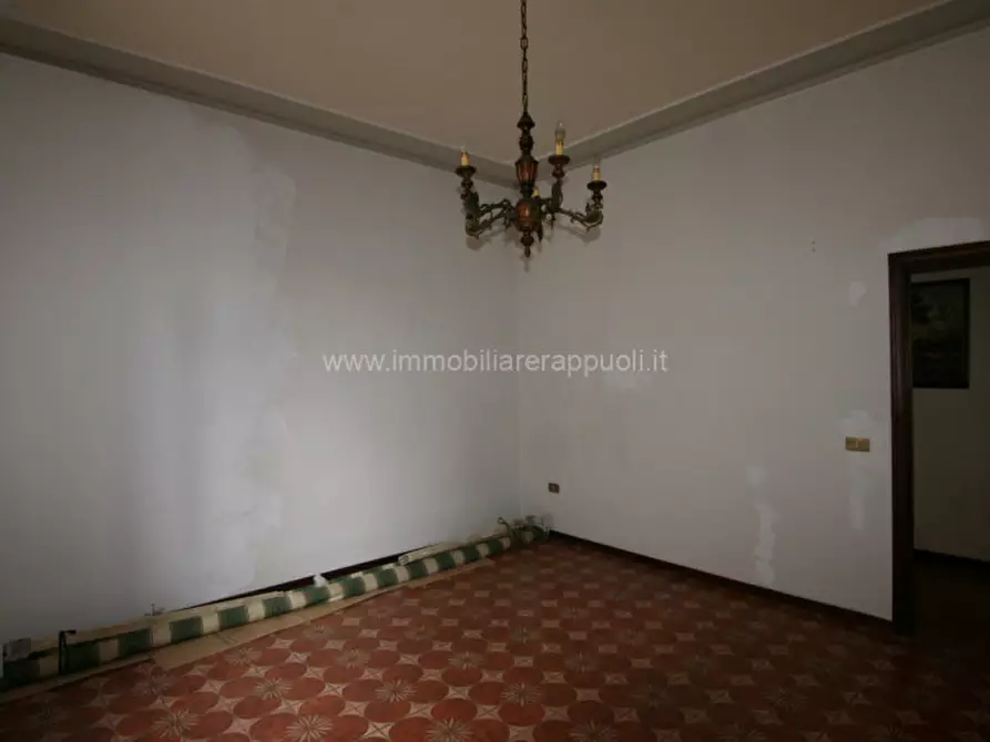 Immagine 12 di Appartamento in vendita  a Rapolano Terme