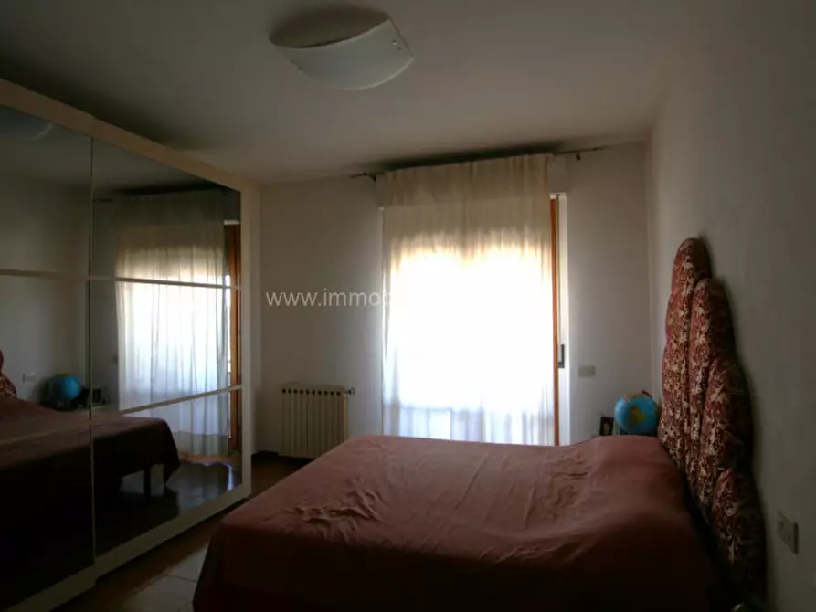 Immagine 11 di Appartamento in vendita  a Sinalunga