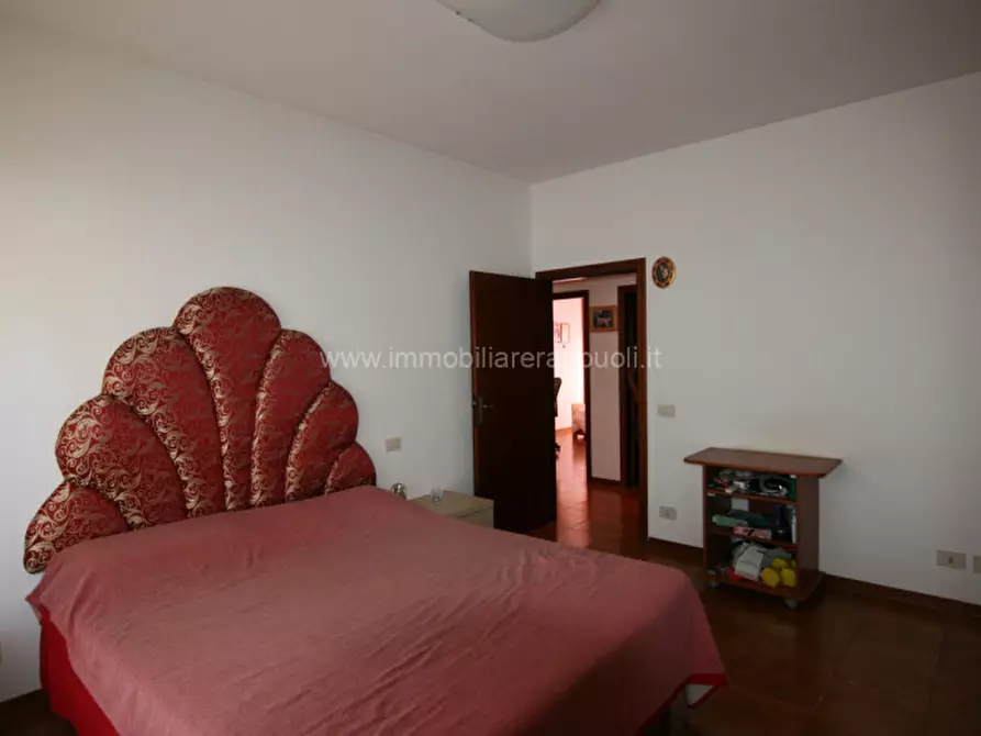 Immagine 12 di Appartamento in vendita  a Sinalunga