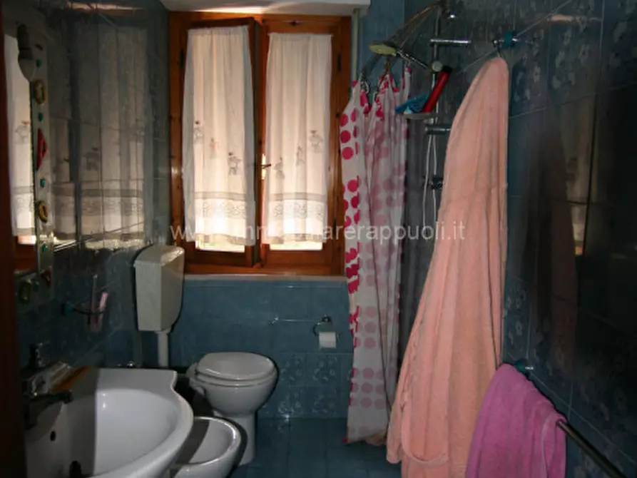 Immagine 13 di Appartamento in vendita  a Sinalunga