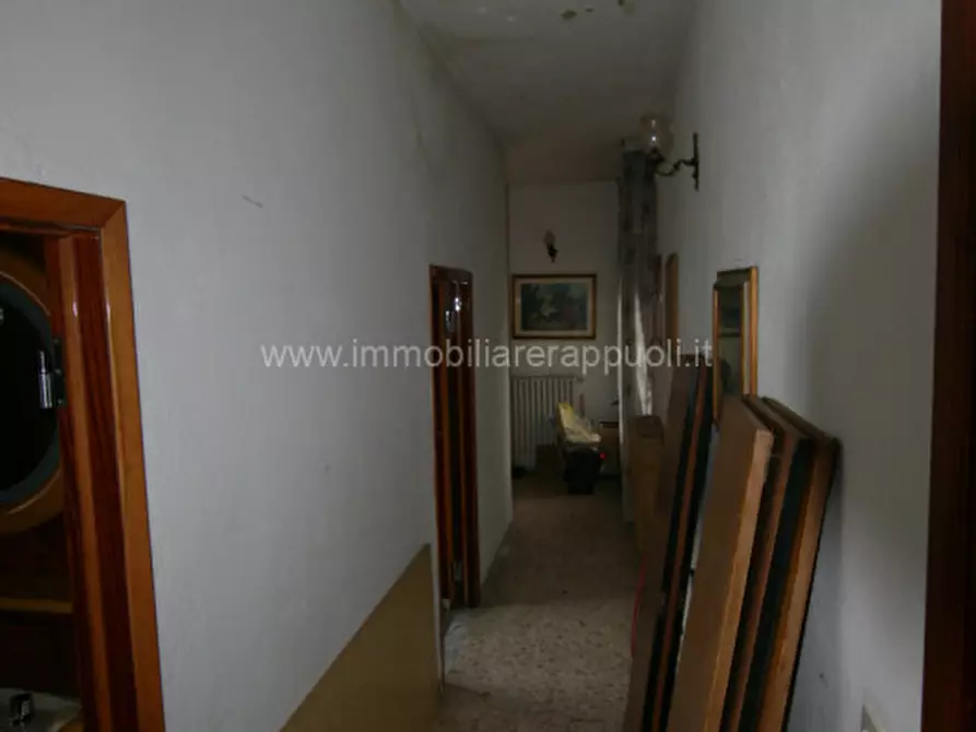 Immagine 27 di Casa indipendente in vendita  a Sinalunga