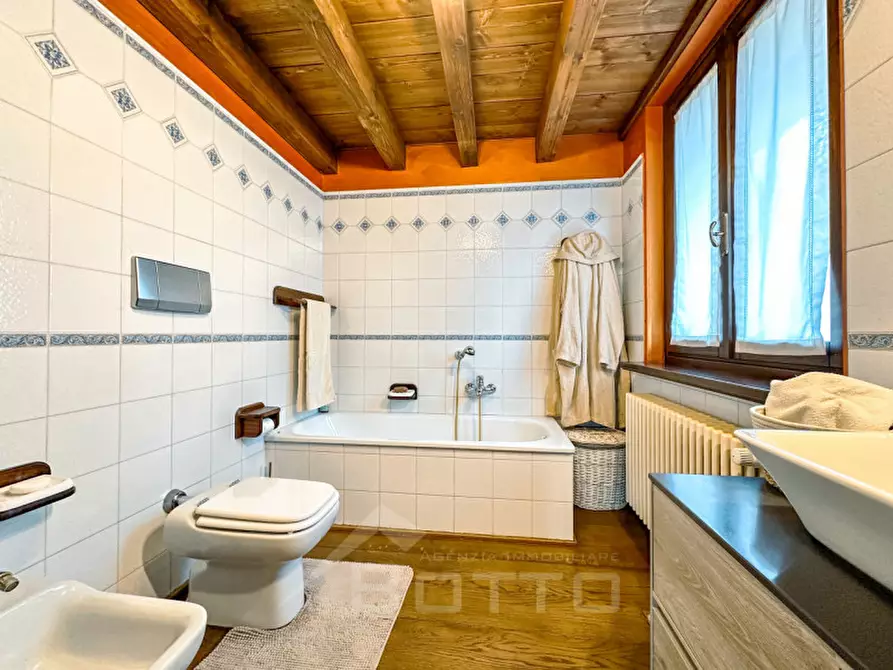 Immagine 21 di Villa in vendita  in localita' sarcalino a Caprile