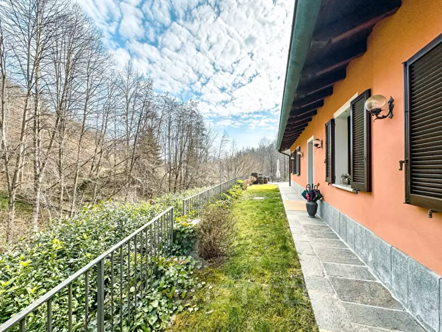 Immagine 29 di Villa in vendita  in localita' sarcalino a Caprile