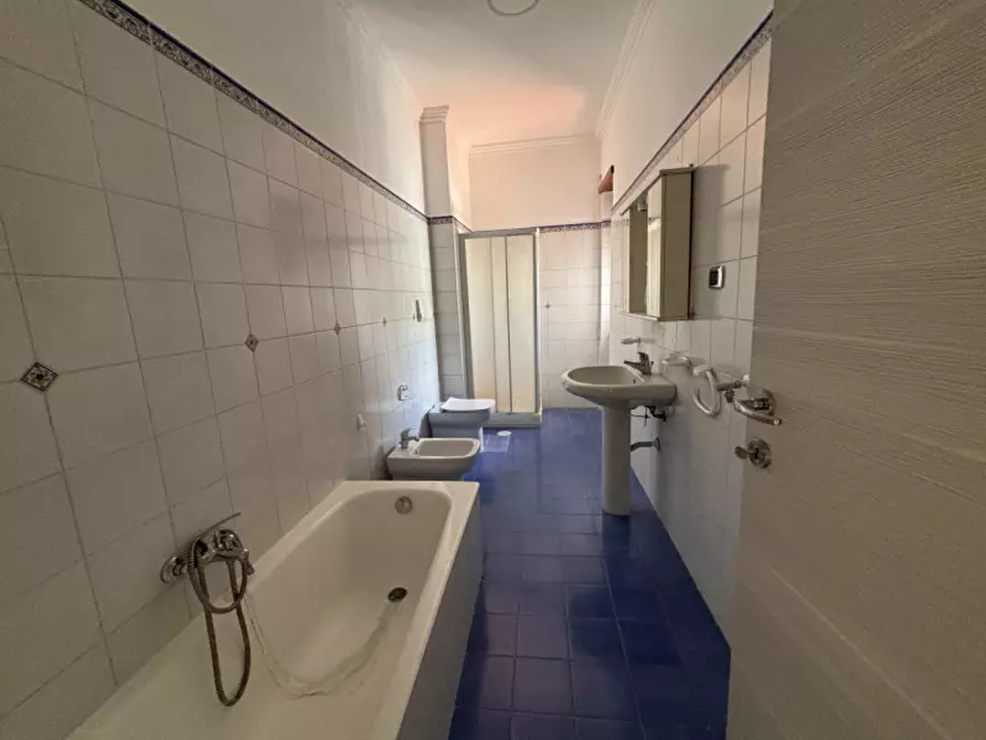 Immagine 12 di Appartamento in vendita  in Via Cimaglia 60 a Torre Del Greco