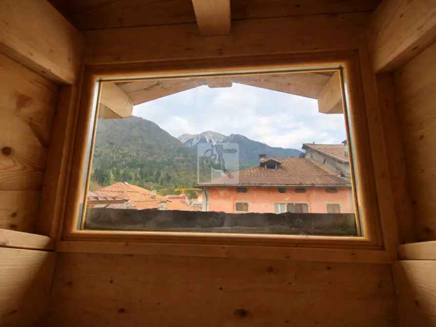 Immagine 7 di Appartamento in vendita  in Piazza Cavalier Guido Boni a Tione Di Trento