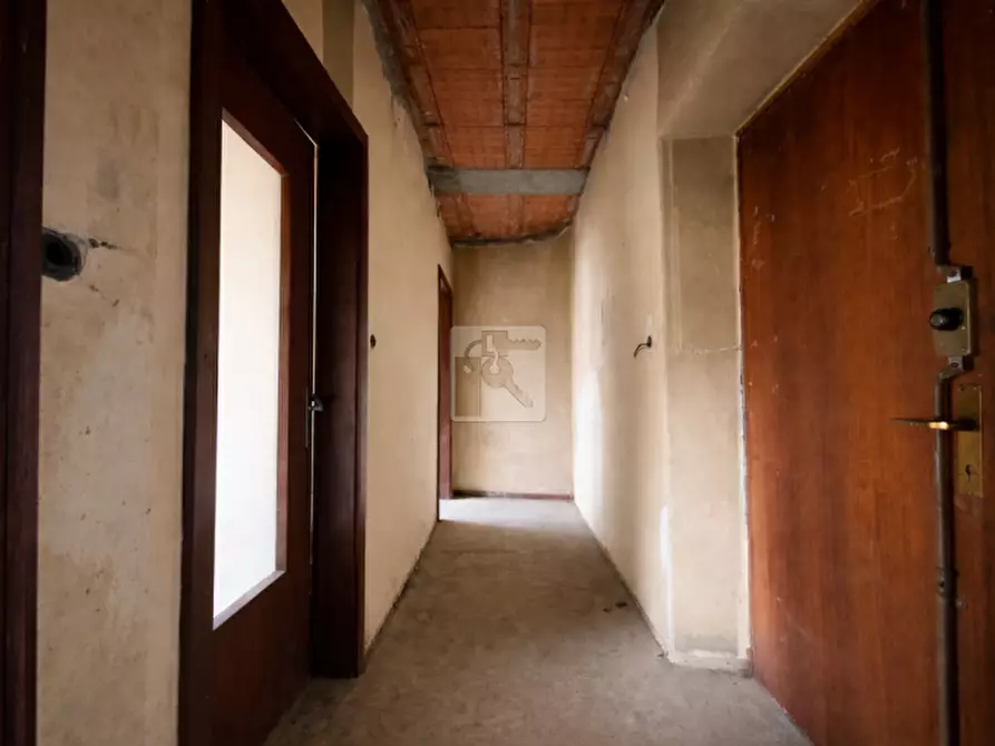 Immagine 9 di Appartamento in vendita  in Piazza Cavalier Guido Boni a Tione Di Trento