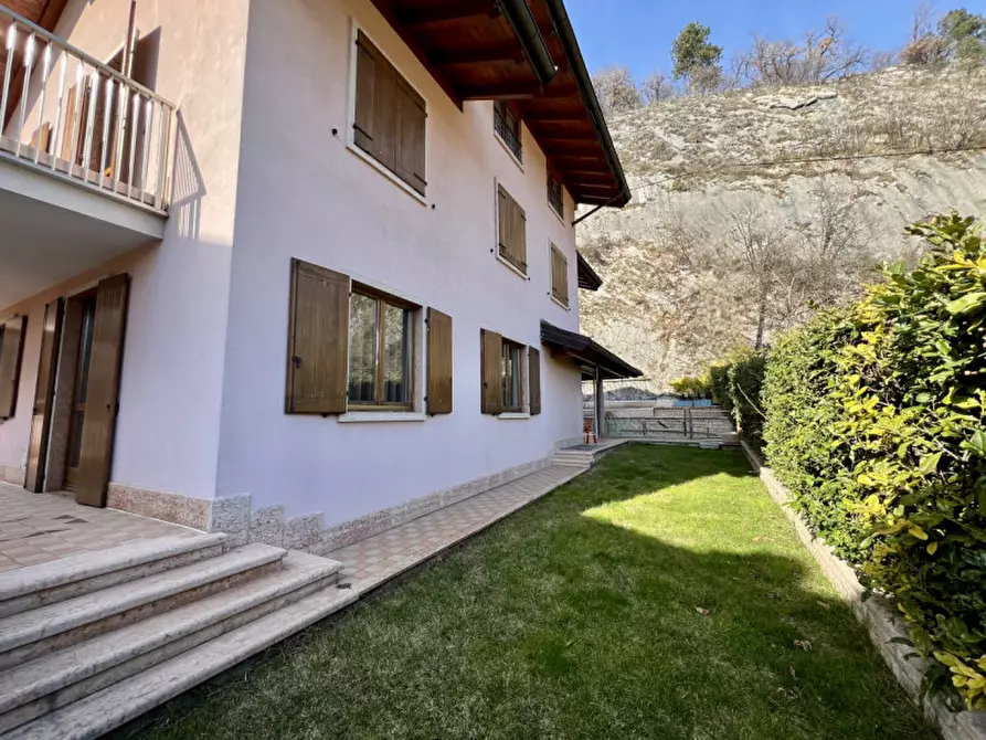 Immagine 6 di Villa in vendita  in Via al Capitello a Trento