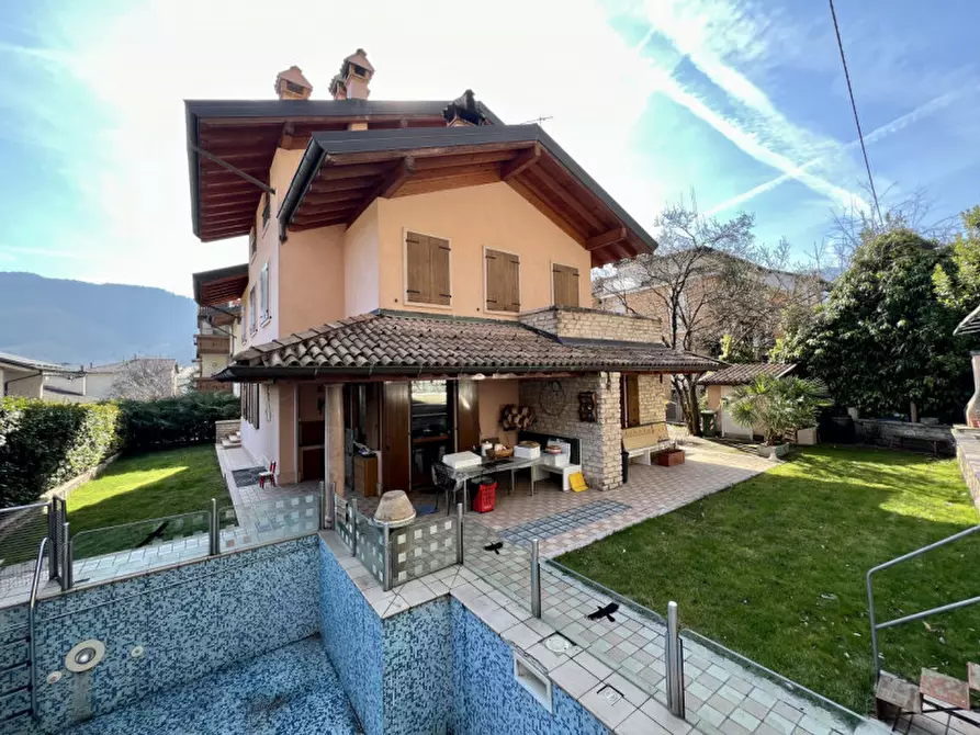 Immagine 14 di Villa in vendita  in Via al Capitello a Trento