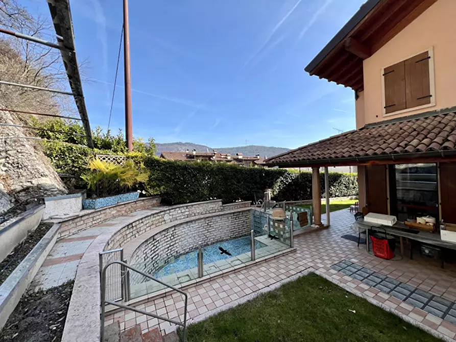 Immagine 15 di Villa in vendita  in Via al Capitello a Trento