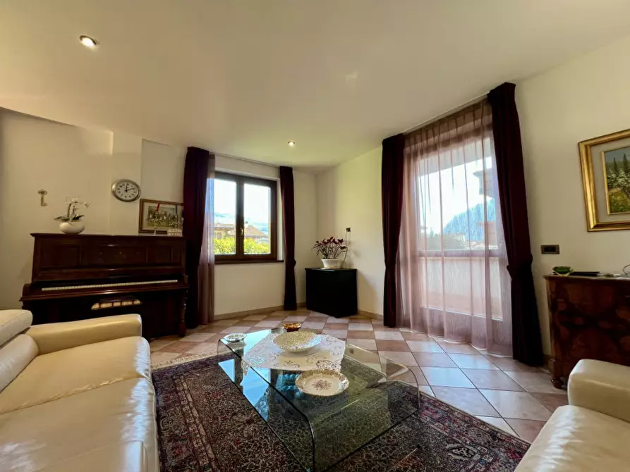 Immagine 24 di Villa in vendita  in Via al Capitello a Trento