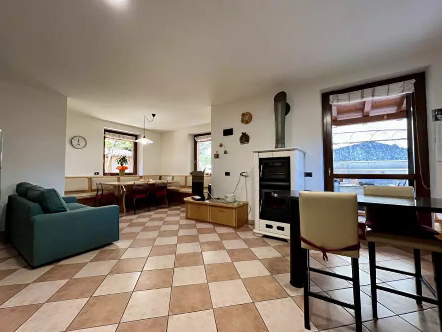 Immagine 32 di Villa in vendita  in Via al Capitello a Trento