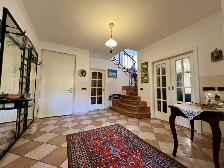 Immagine 33 di Villa in vendita  in Via al Capitello a Trento