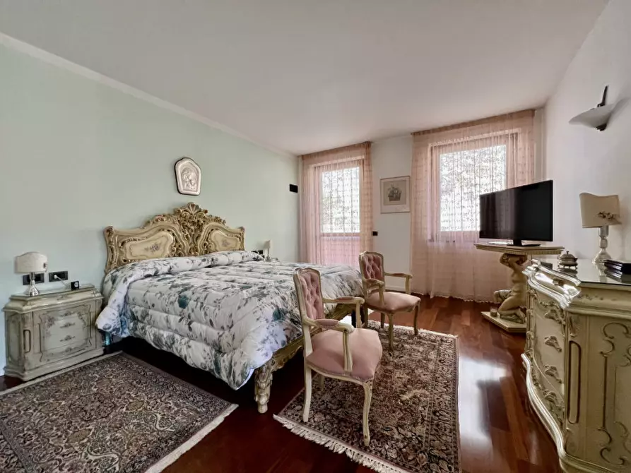 Immagine 36 di Villa in vendita  in Via al Capitello a Trento