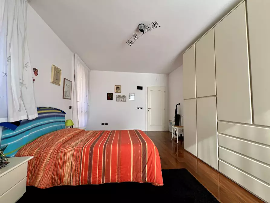 Immagine 48 di Villa in vendita  in Via al Capitello a Trento