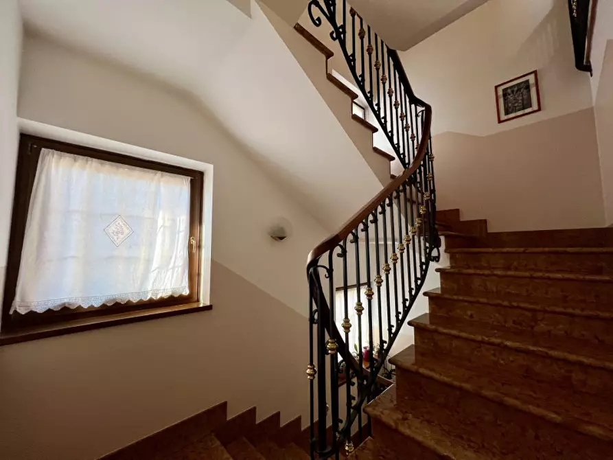 Immagine 53 di Villa in vendita  in Via al Capitello a Trento