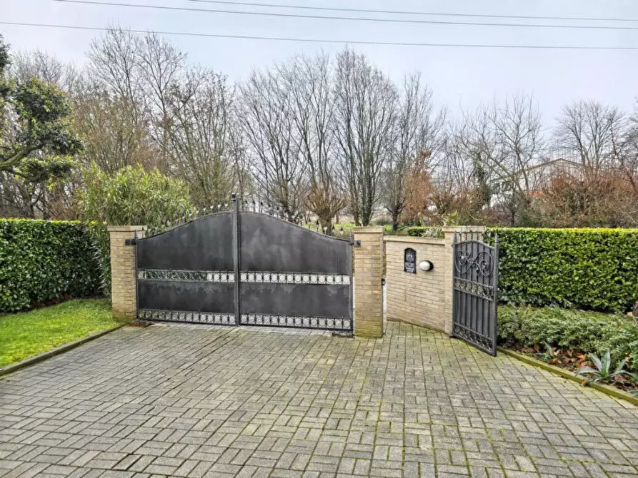 Immagine 14 di Capannone industriale in vendita  in Regione Funtana COperta, N. snc a Guspini