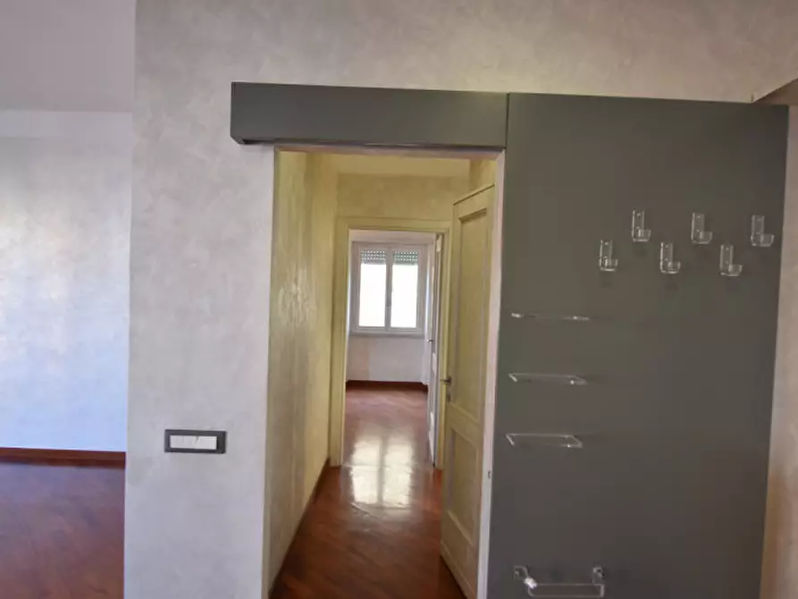 Immagine 11 di Appartamento in vendita  in Via Luigi Gallo a Roma