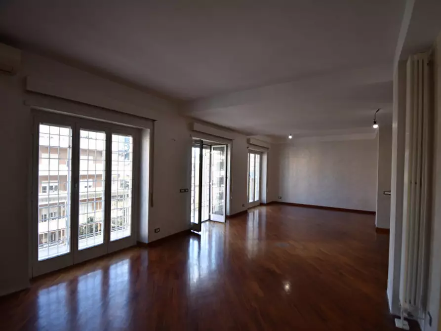Immagine 17 di Appartamento in vendita  in Via Luigi Gallo a Roma