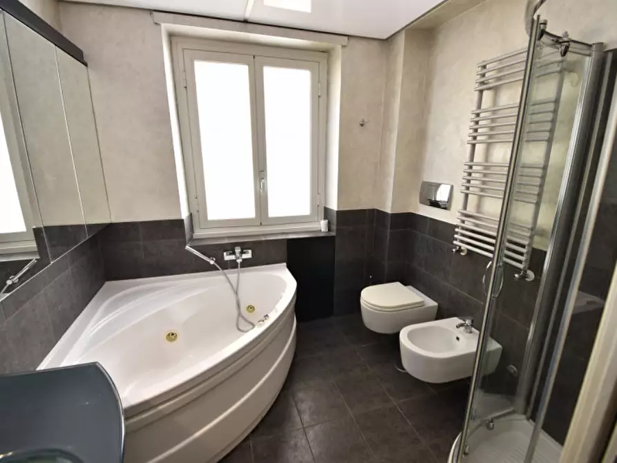 Immagine 20 di Appartamento in vendita  in Via Luigi Gallo a Roma