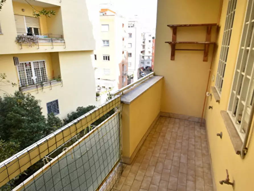 Immagine 28 di Appartamento in vendita  in Via Luigi Gallo a Roma