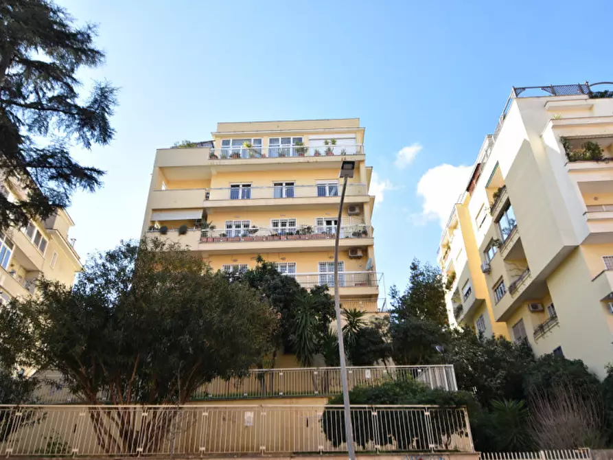Immagine 37 di Appartamento in vendita  in Via Luigi Gallo a Roma