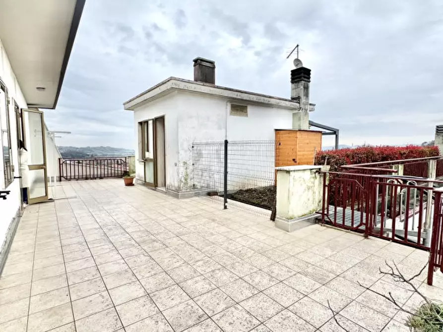 Immagine 20 di Appartamento in vendita  in via Don Minzoni a Lugo Di Vicenza