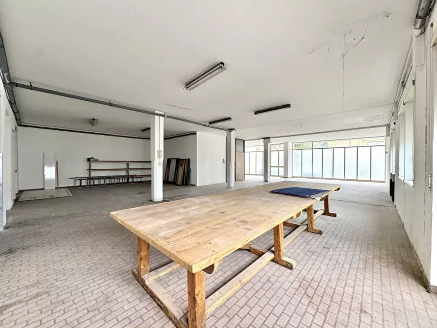 Immagine 25 di Appartamento in vendita  in via Don Minzoni a Lugo Di Vicenza