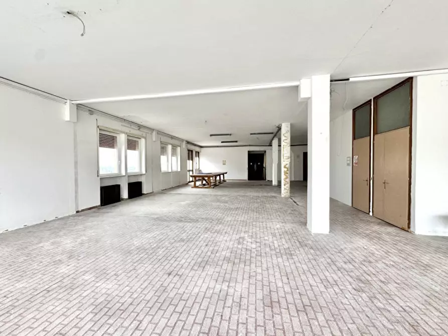 Immagine 26 di Appartamento in vendita  in via Don Minzoni a Lugo Di Vicenza