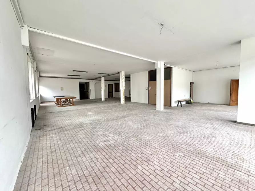 Immagine 27 di Appartamento in vendita  in via Don Minzoni a Lugo Di Vicenza