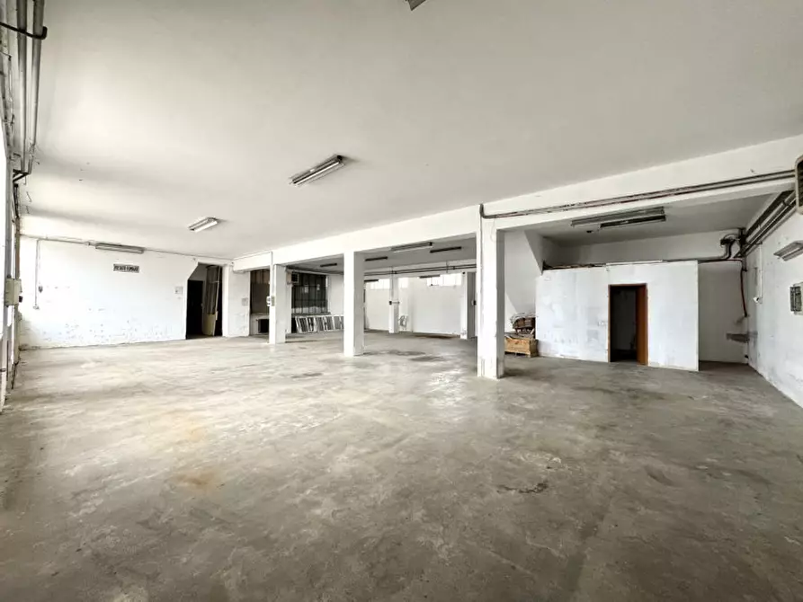 Immagine 32 di Appartamento in vendita  in via Don Minzoni a Lugo Di Vicenza