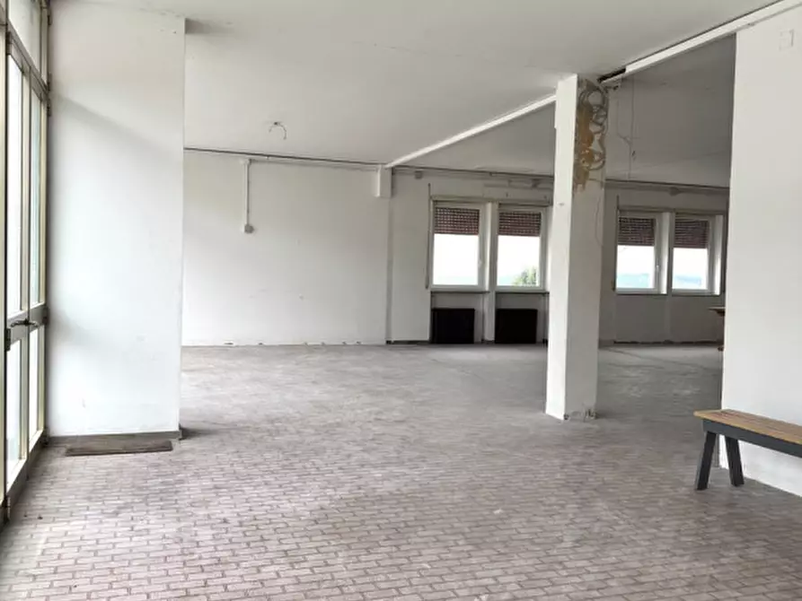 Immagine 33 di Appartamento in vendita  in via Don Minzoni a Lugo Di Vicenza