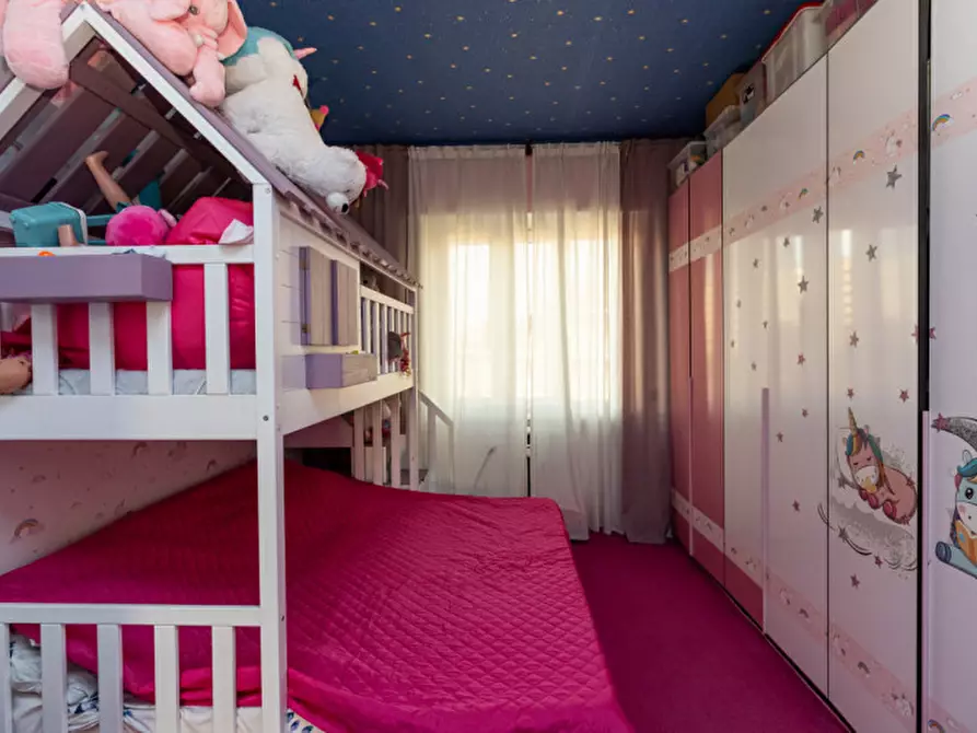 Immagine 13 di Appartamento in vendita  a Cologno Monzese