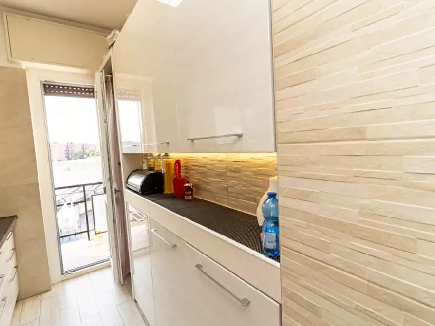 Immagine 15 di Appartamento in vendita  a Cologno Monzese