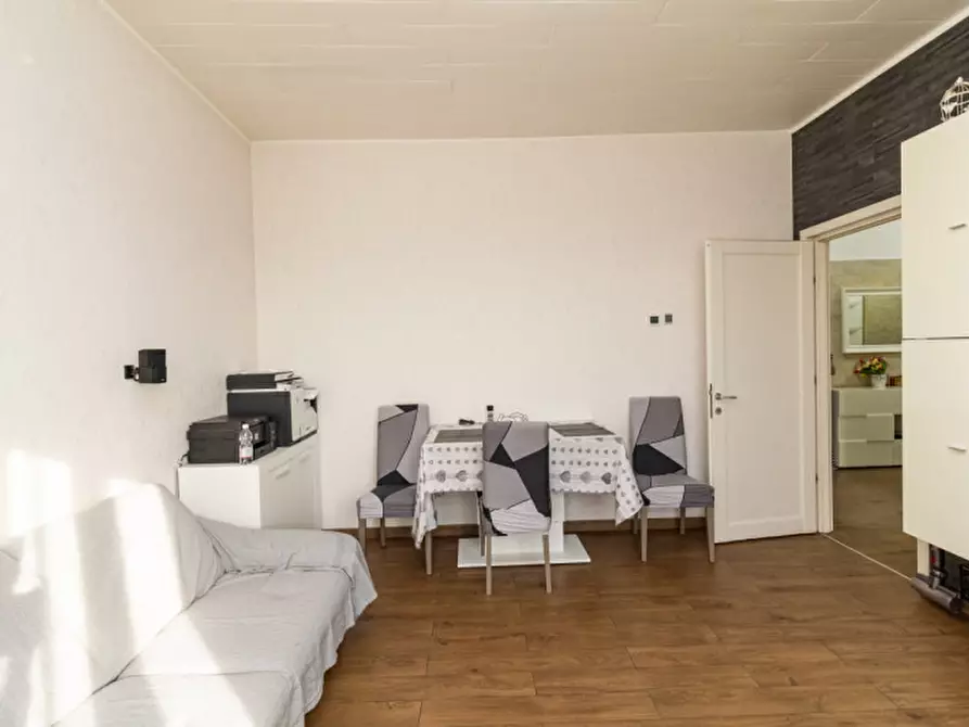 Immagine 26 di Appartamento in vendita  a Cologno Monzese