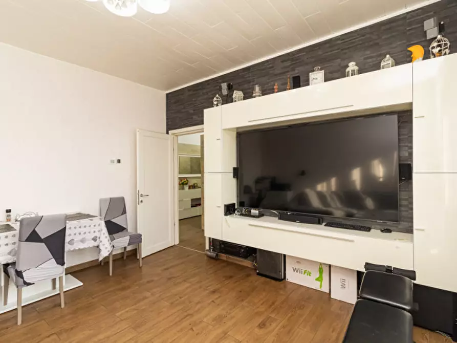 Immagine 27 di Appartamento in vendita  a Cologno Monzese